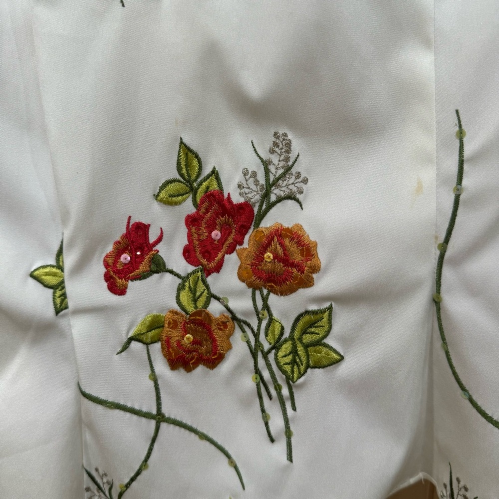 Sherrie Bloom Peter Noviello Chetta B Wrap Blouse Sz 10 White Embroidered Floral - Picture 11 of 16